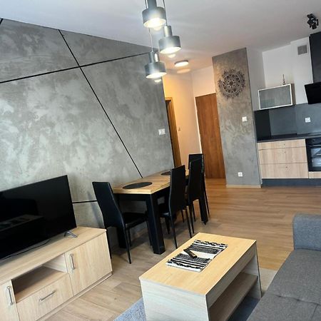 Topazowa 30 Konin  Dış mekan fotoğraf